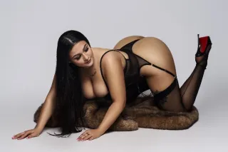 JUST VISITING 🥰YOUR FAV HERE F... - Image 4