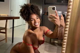 Thick, Pretty & Ready to Pleas... - Image 2